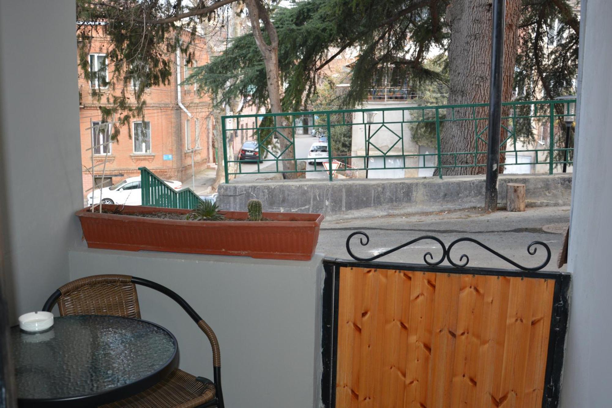 Nikas Apartment Tbilisi Exterior photo